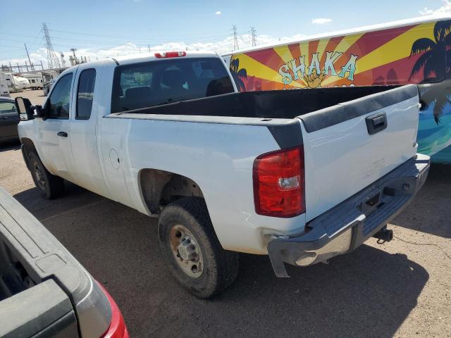 1GCHC29K67E549287 - 2007 CHEVROLET SILVERADO C2500 HEAVY DUTY WHITE photo 2