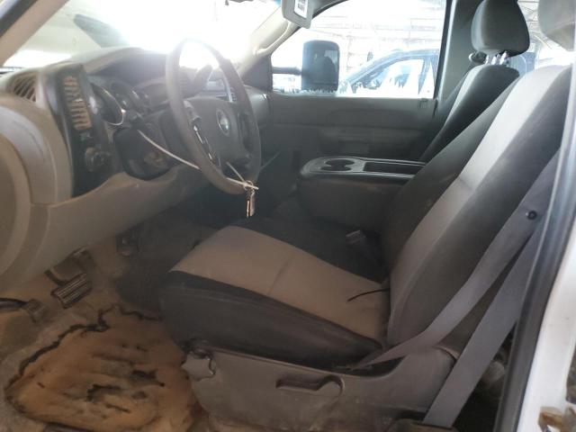 1GCHC29K67E549287 - 2007 CHEVROLET SILVERADO C2500 HEAVY DUTY WHITE photo 7