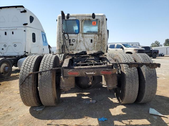 3AKJHLFG5LSLN4955 - 2020 FREIGHTLINER CASCADIA 1 თეთრი ფოტო 6