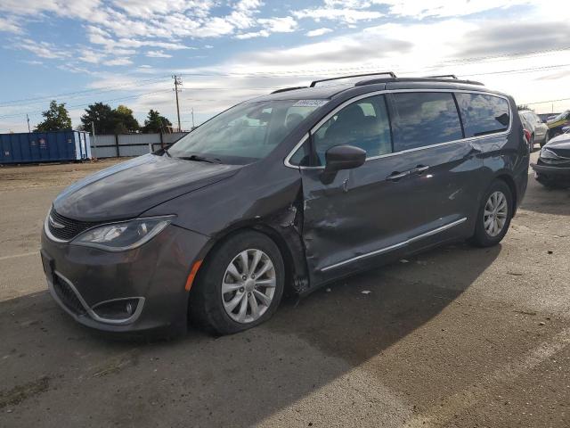 2C4RC1BG6HR532708 - 2017 CHRYSLER PACIFICA TOURING L GRAY photo 1