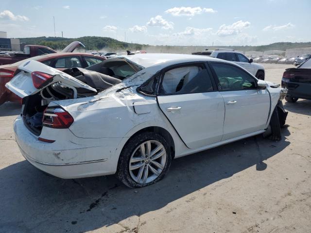 1VWLA7A32KC011009 - 2019 VOLKSWAGEN PASSAT WOLFSBURG WHITE photo 3