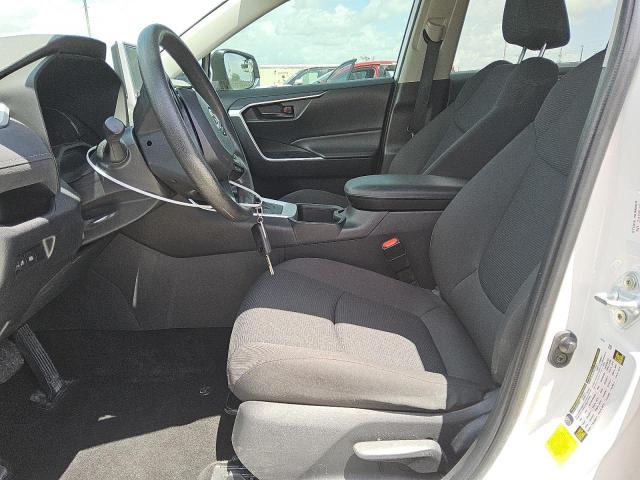 4T3LWRFV9RU143332 - 2024 TOYOTA RAV4 LE WHITE photo 7