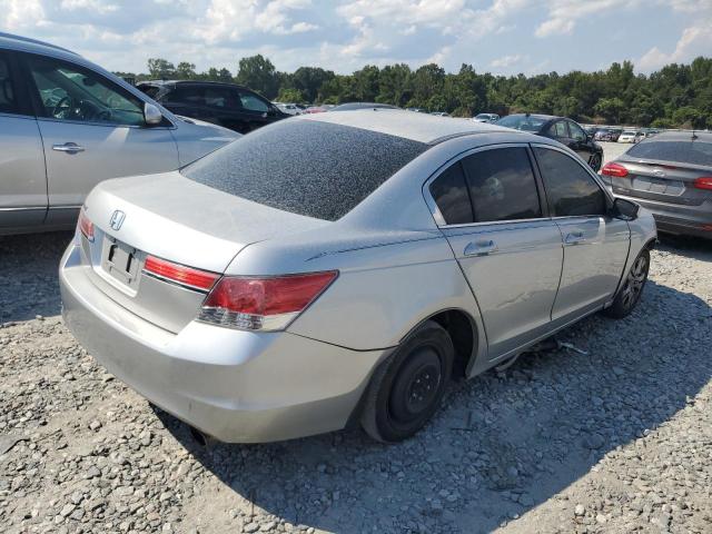 1HGCP2F42BA006542 - 2011 HONDA ACCORD LXP SILVER photo 3