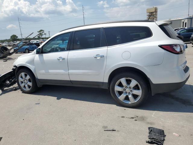 1GNKRGKDXHJ245540 - 2017 CHEVROLET TRAVERSE LT WHITE photo 2