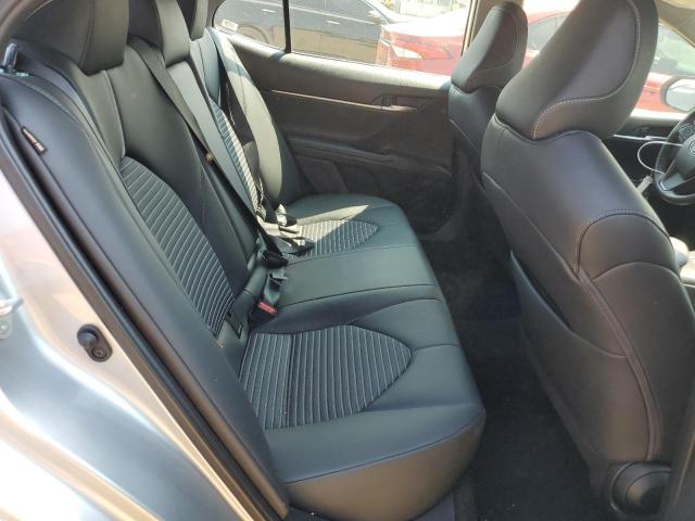 4T1G11AKXPU790858 - 2023 TOYOTA CAMRY SE NIGHT SHADE SILVER photo 10