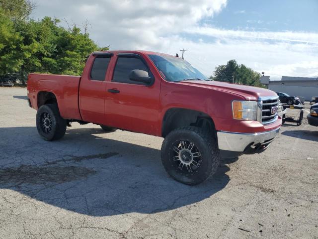 2GTEK190171631153 - 2007 GMC NEW SIERRA K1500 RED photo 4