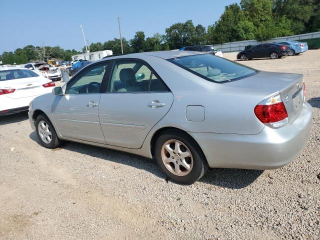 4T1BE32K76U643226 - 2006 TOYOTA CAMRY LE SILVER photo 2