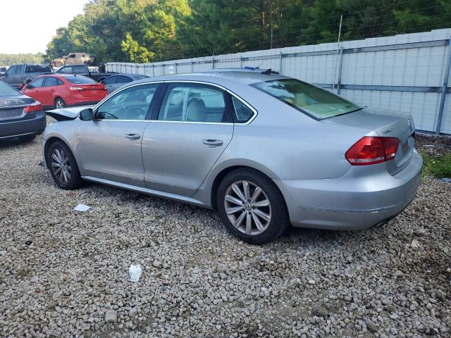 1VWCP7A31DC146838 - 2013 VOLKSWAGEN PASSAT SEL SILVER photo 2
