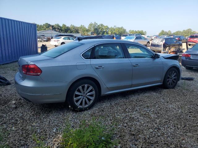 1VWCP7A31DC146838 - 2013 VOLKSWAGEN PASSAT SEL SILVER photo 3