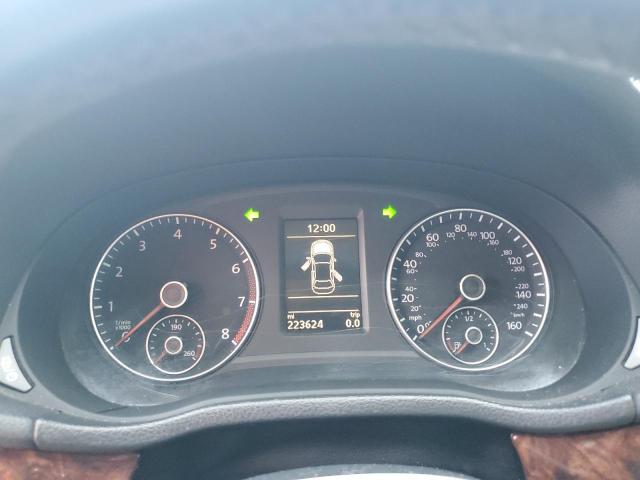 1VWCP7A31DC146838 - 2013 VOLKSWAGEN PASSAT SEL SILVER photo 9