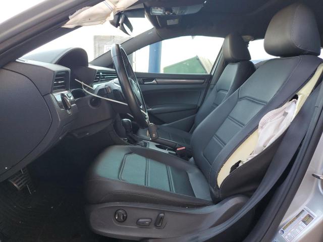 1VWMA7A32MC005959 - 2021 VOLKSWAGEN PASSAT R-LINE Argent photo 7