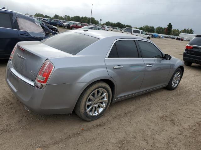 2C3CCAETXEH169835 - 2014 CHRYSLER 300C SILVER photo 3