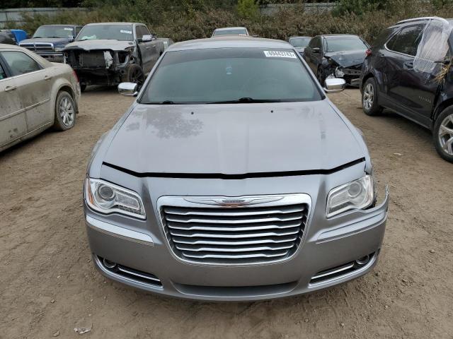 2C3CCAETXEH169835 - 2014 CHRYSLER 300C SILVER photo 5