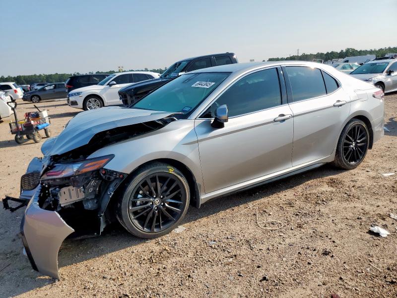 2022 TOYOTA CAMRY XSE, 