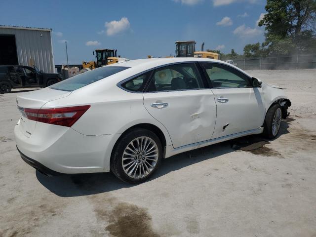 4T1BK1EB7JU274661 - 2018 TOYOTA AVALON XLE WHITE photo 3