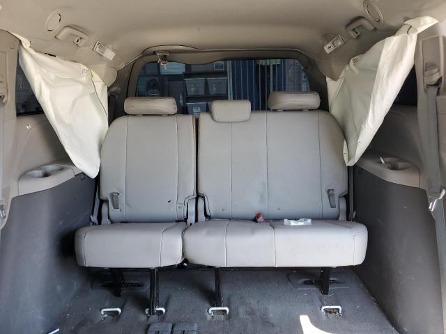 5TDYZ3DC5JS941294 - 2018 TOYOTA SIENNA XLE Biały zdjęcie 10