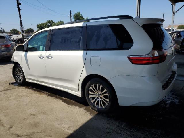 5TDYZ3DC5JS941294 - 2018 TOYOTA SIENNA XLE Biały zdjęcie 2