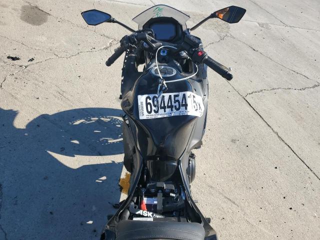 ML5EXER10SDAE7754 - 2025 KAWASAKI EX650 R Чорний фото 6