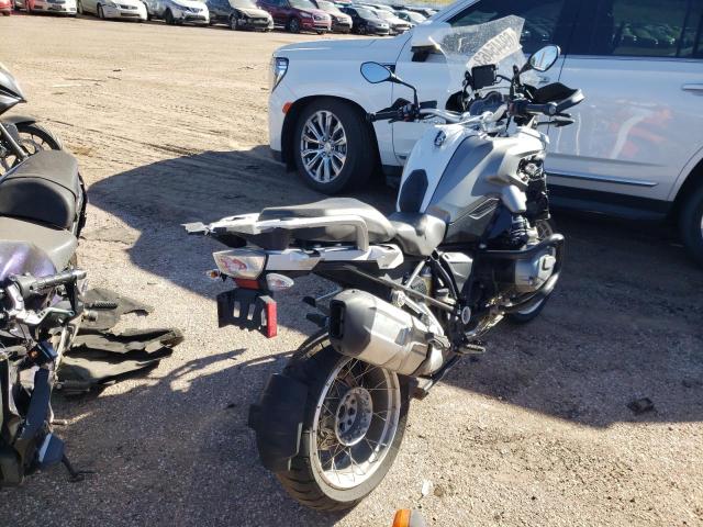 WB10A1106GZ670043 - 2016 BMW R1200 GS GRAY photo 4