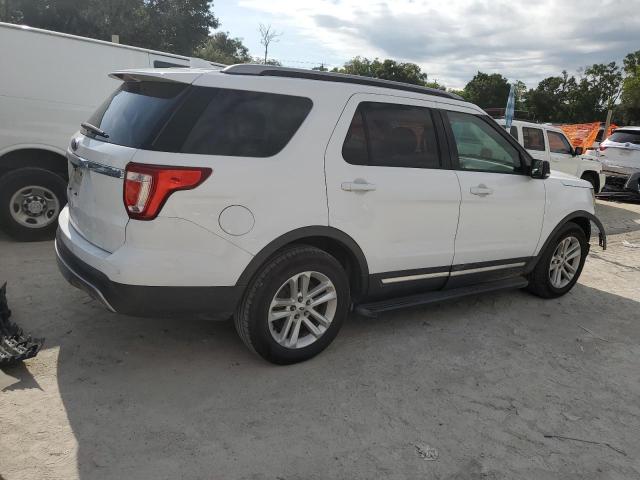 1FM5K7D87HGB27898 - 2017 FORD EXPLORER XLT WHITE photo 3