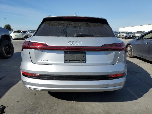 WA1VABGE8KB010826 - 2019 AUDI E-TRON PRESTIGE SILVER photo 6