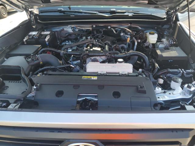 3TYLB5JN2RT056891 - 2024 TOYOTA TACOMA DOUBLE CAB SILVER photo 11