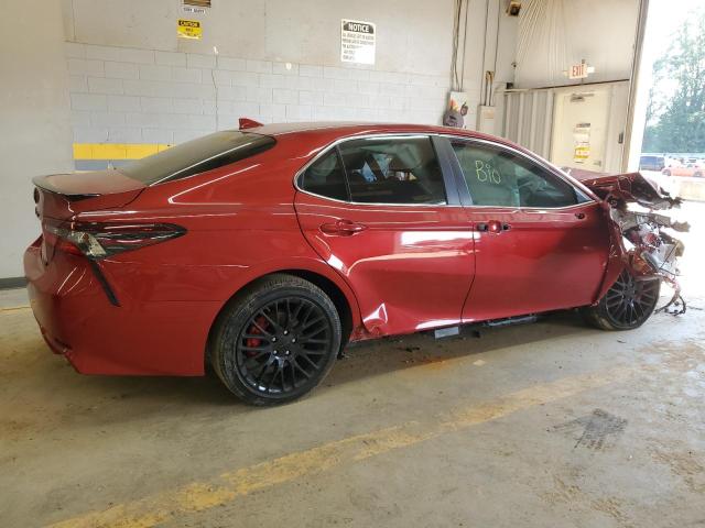 4T1G11AK5PU144479 - 2023 TOYOTA CAMRY SE NIGHT SHADE RED photo 3