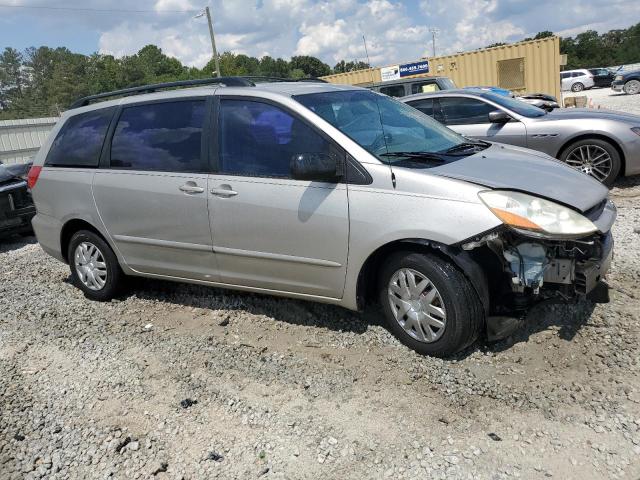 5TDZK23C87S060120 - 2007 TOYOTA SIENNA CE SILVER photo 4