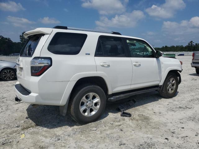 JTEFU5JR7M5241454 - 2021 TOYOTA 4RUNNER SR5 白色 照片 3