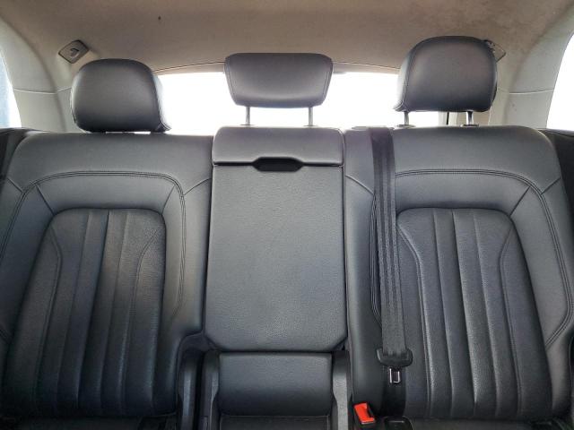 WA1BNAFY5J2008267 - 2018 AUDI Q5 PREMIUM PLUS SILVER photo 10