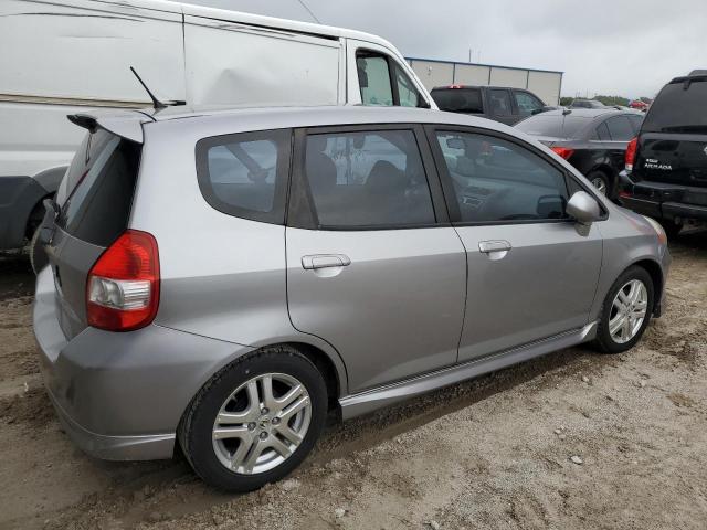 JHMGD37648S055001 - 2008 HONDA FIT SPORT SILVER photo 3