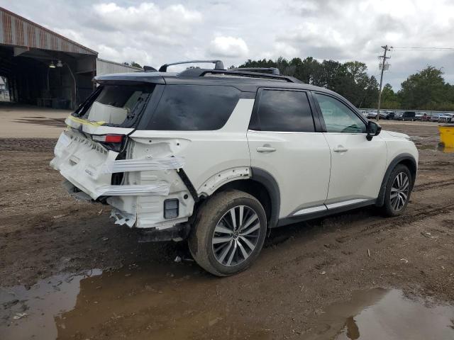 5N1DR3DH9RC224786 - 2024 NISSAN PATHFINDER PLATINUM WHITE photo 3