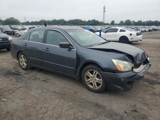 1HGCM56807A210941 - 2007 HONDA ACCORD EX GRAY photo 4