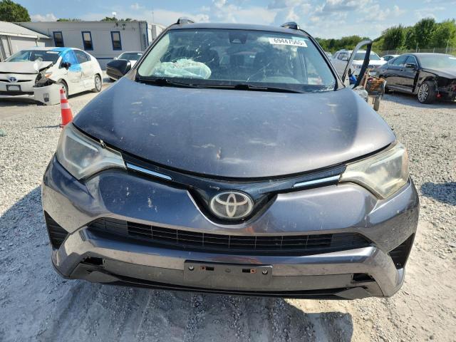 JTMBFREV6JJ204622 - 2018 TOYOTA RAV4 LE Szary zdjęcie 5