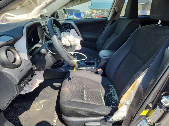 JTMBFREV6JJ204622 - 2018 TOYOTA RAV4 LE Szary zdjęcie 7