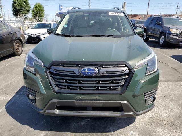 JF2SKAPCXNH405818 - 2022 SUBARU FORESTER LIMITED 绿色 照片 5