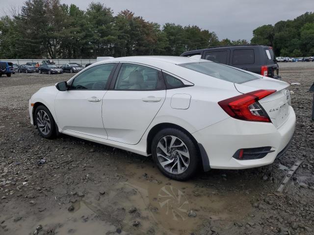 2HGFC2F73JH568405 - 2018 HONDA CIVIC EX WHITE photo 2