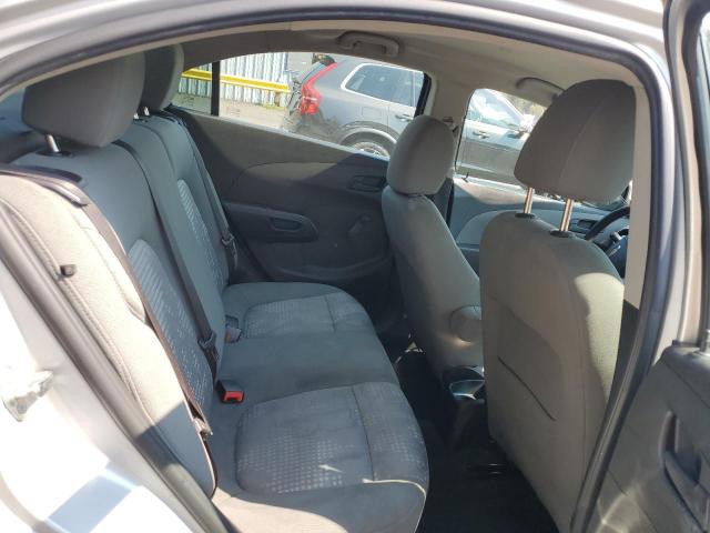 1G1JB5SH3J4110476 - 2018 CHEVROLET SONIC LS SILVER photo 10