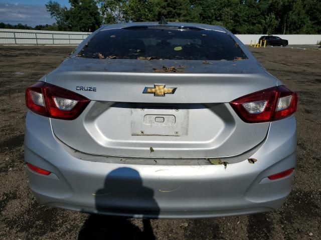 1G1BC5SM0K7151243 - 2019 CHEVROLET CRUZE LS 银色 照片 6