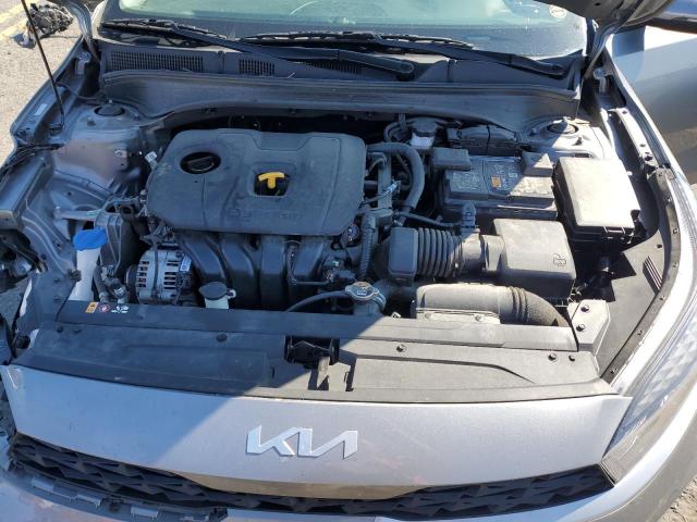 3KPF24ADXPE665521 - 2023 KIA FORTE LX GRAY photo 11