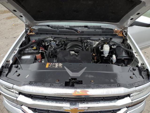 1GCVKREH7JZ173238 - 2018 CHEVROLET SILVERADO SILVER photo 11