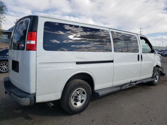1GAZGPFG7K1169065 - 2019 CHEVROLET EXPRESS G3 LT WHITE photo 3