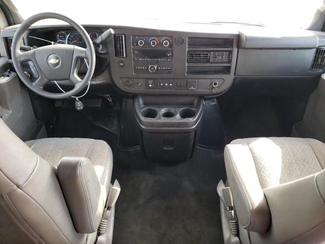 1GAZGPFG7K1169065 - 2019 CHEVROLET EXPRESS G3 LT WHITE photo 8