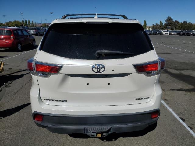 5TDJKRFH6GS224817 - 2016 TOYOTA HIGHLANDER XLE WHITE photo 6