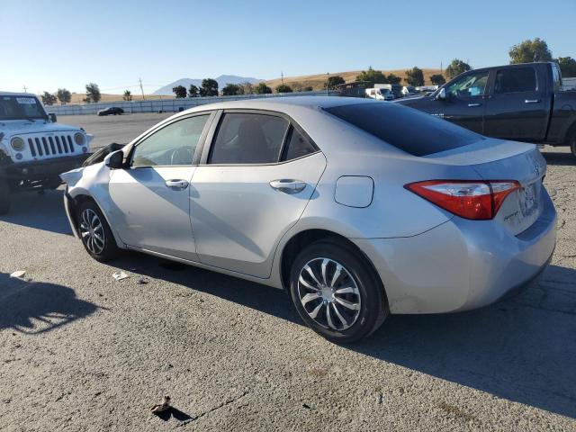 5YFBURHE6FP202681 - 2015 TOYOTA COROLLA L SILVER photo 2
