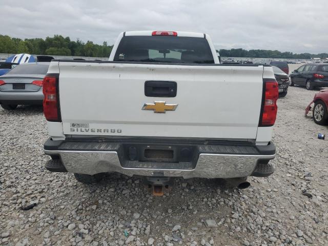 1GC1KUEG8JF176160 - 2018 CHEVROLET SILVERADO K2500 HEAVY DUTY WHITE photo 6