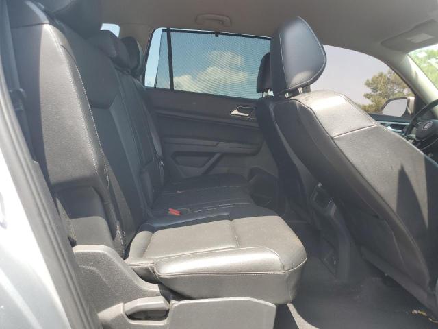 1V2LR2CA0JC588564 - 2018 VOLKSWAGEN ATLAS SE 银色 照片 11