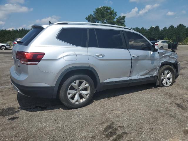 1V2LR2CA0JC588564 - 2018 VOLKSWAGEN ATLAS SE 银色 照片 3