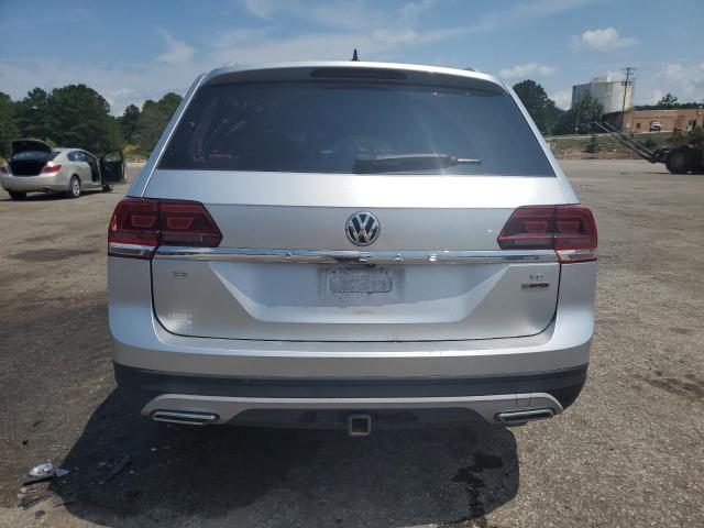 1V2LR2CA0JC588564 - 2018 VOLKSWAGEN ATLAS SE 银色 照片 6