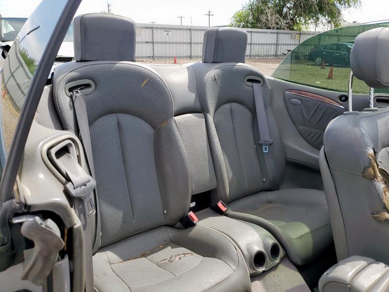 WDBTK75J86F169981 - 2006 MERCEDES-BENZ CLK 500 SILVER photo 10